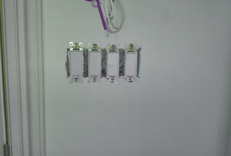 installation interrupteur, combien coût l'installation d'interrupteur, le prix pour remplacer un interrupteur, remplacement d'un interrupteur, Interoi inc, interoi électrique, maître électricien