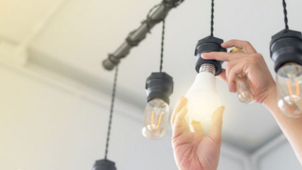 Chauffez vert, maître électricien à Montréal, services électriques, électricité, maître électricien, électricien à Montréal, Montreal, électricien à Mascouche, électricien Rive Nord, électricien Québec, Services électriques montreal, Interoi inc., plancher chauffant, RénoVert, RénoClimat, plinthes électriques