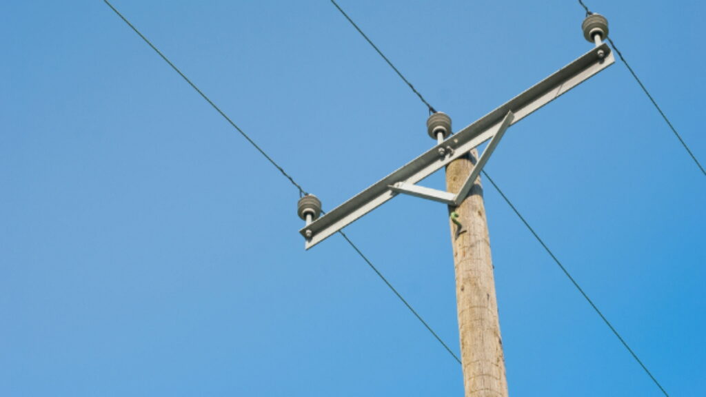 Chauffez vert, maître électricien à Montréal, services électriques, électricité, maître électricien, électricien à Montréal, Montreal, électricien à Mascouche, électricien Rive Nord, électricien Québec, Services électriques montreal, Interoi inc., plancher chauffant, RénoVert, RénoClimat, plinthes électriques