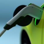 Voitures Électriques vs Essence : Quelle est la Plus Écologique ? Les voitures électriques sont-elles vraiment plus écologiques que les voitures à essence?